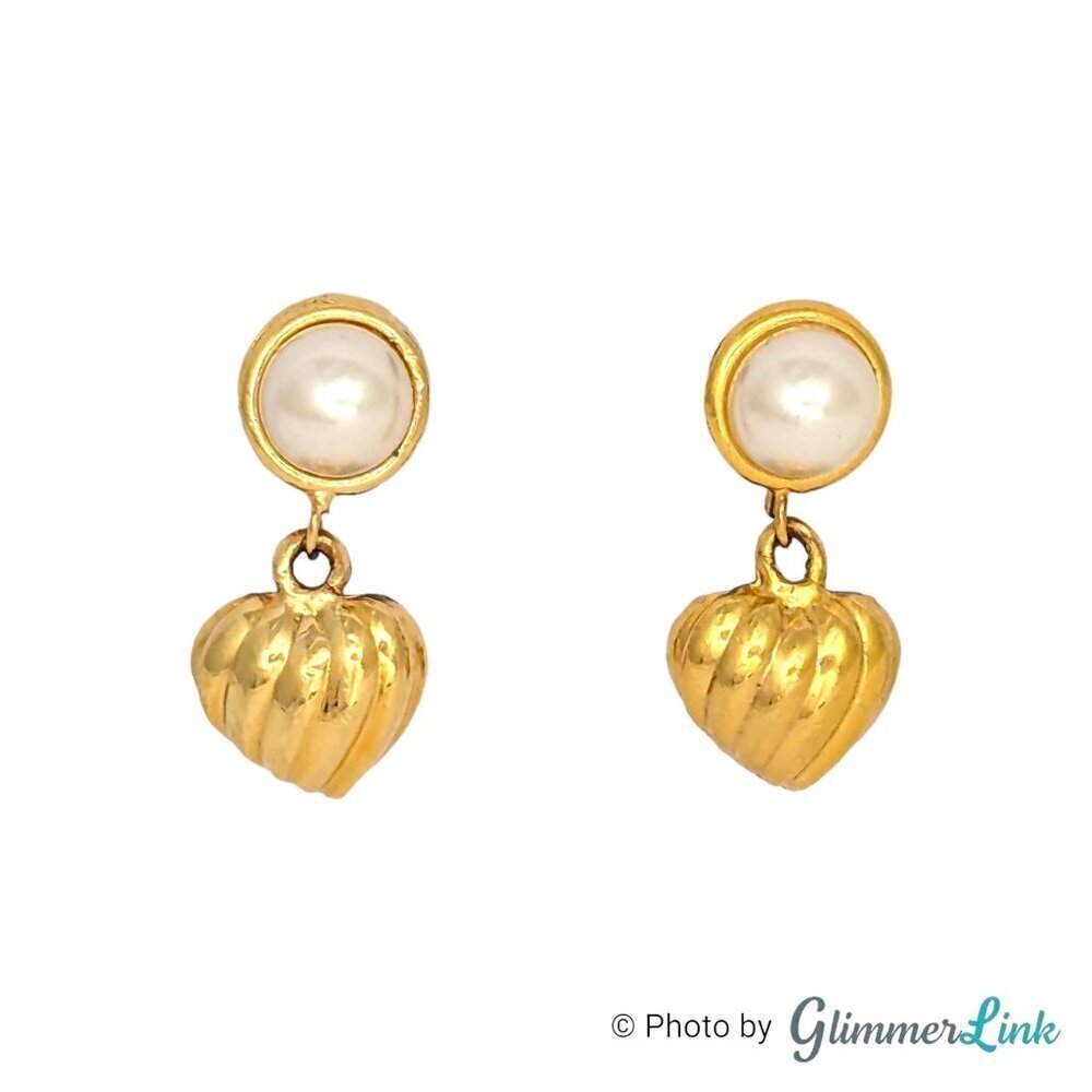 Vintage Faux Pearl Ribbed Heart Dangle Drop Gold Tone Pierced Earrings
